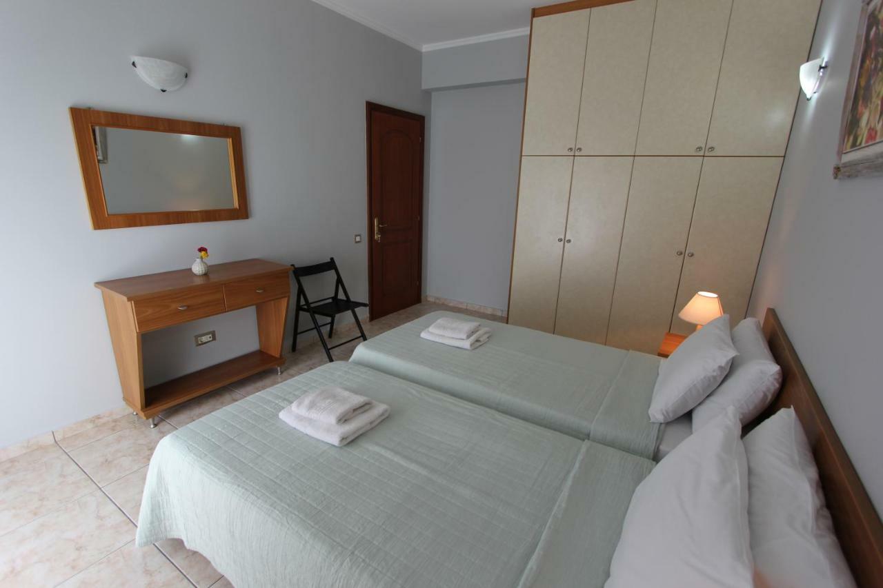 Tosis Apartments 스보로나타 외부 사진