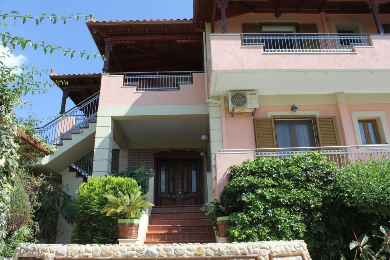 Tosis Apartments 스보로나타 외부 사진