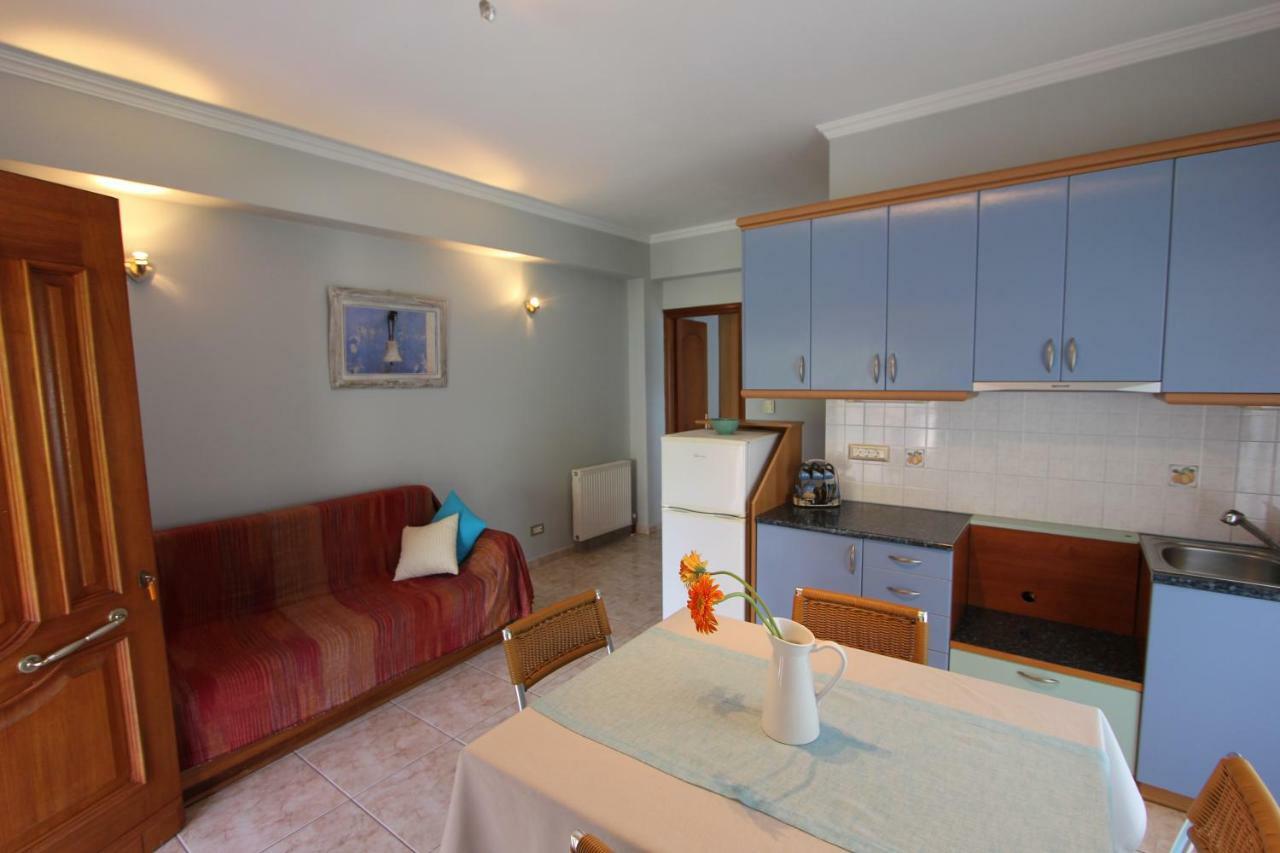 Tosis Apartments 스보로나타 외부 사진